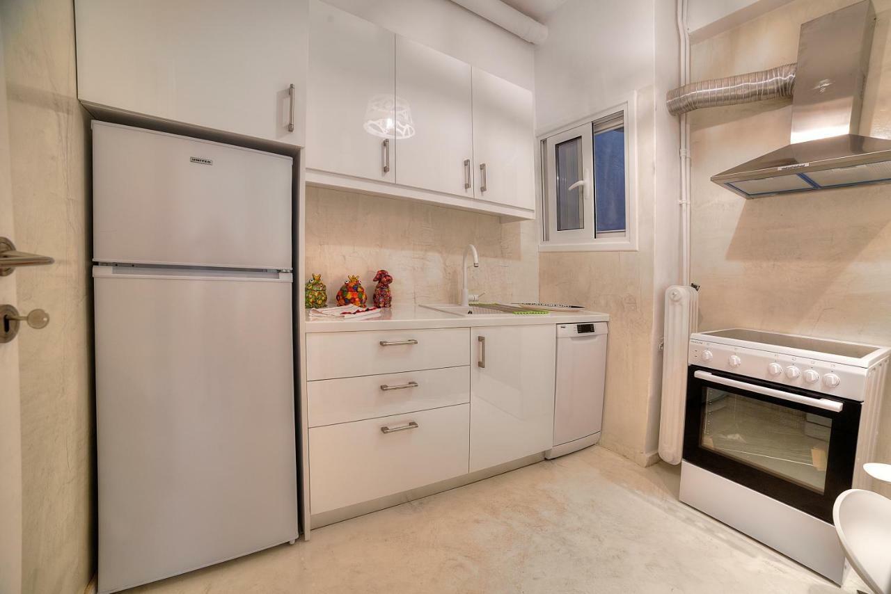 Unique Apartment In Glyfada Center Athena Bagian luar foto
