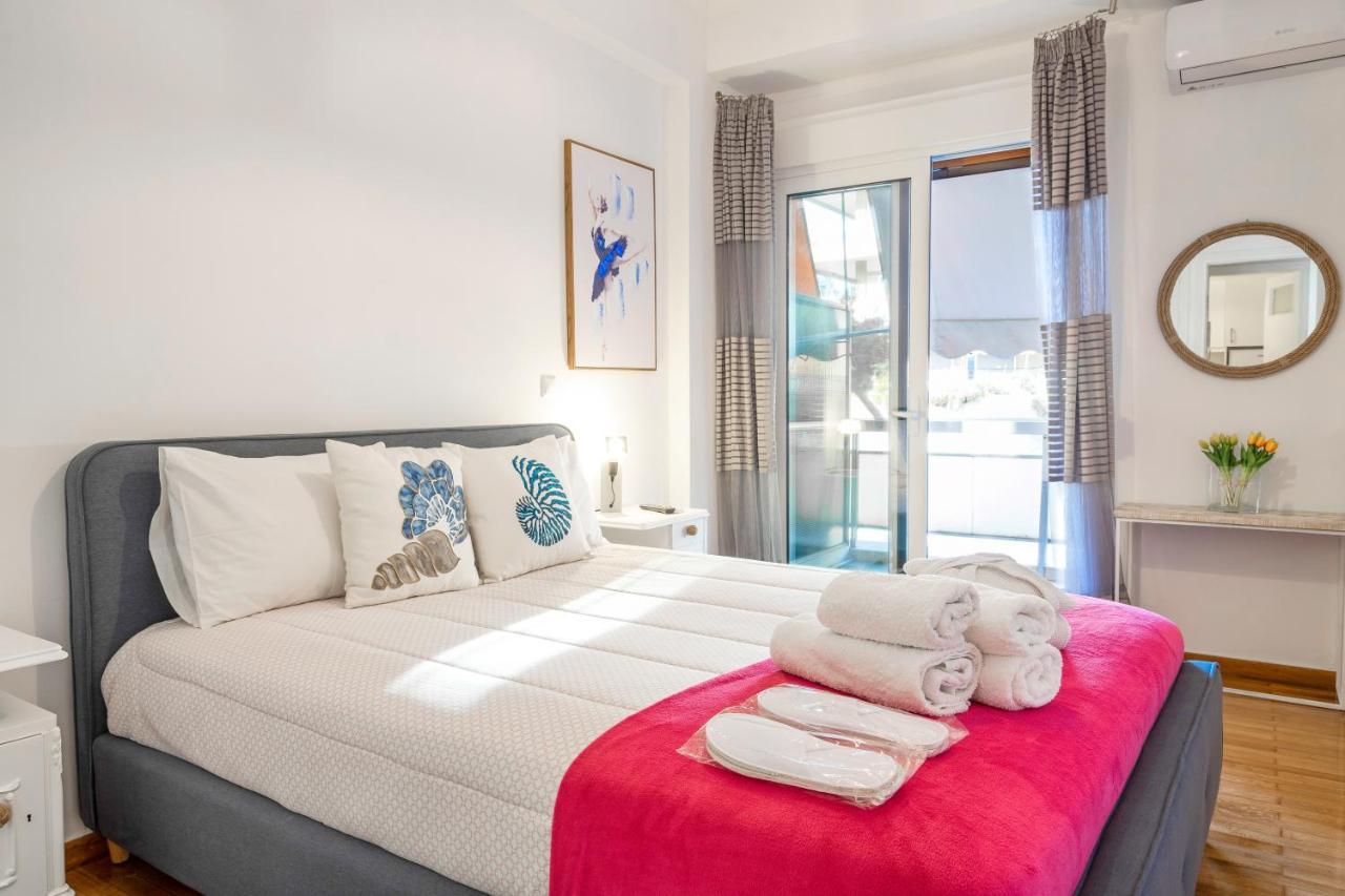 Unique Apartment In Glyfada Center Athena Bagian luar foto