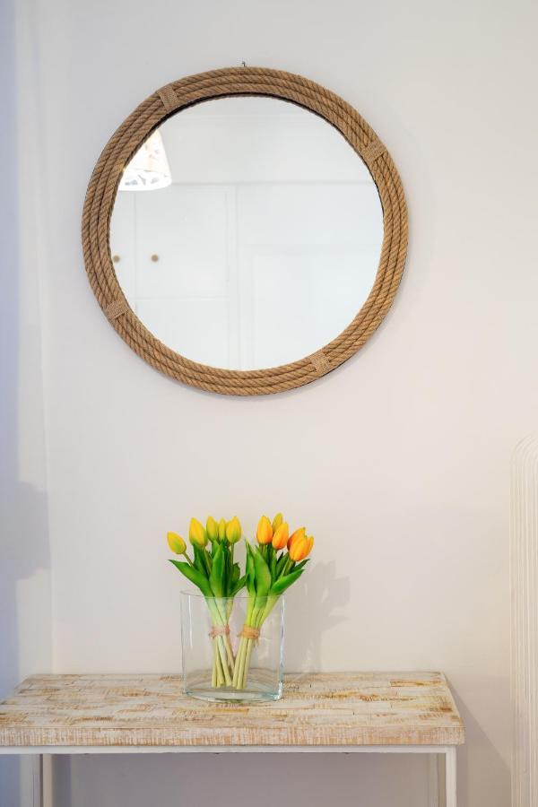 Unique Apartment In Glyfada Center Athena Bagian luar foto