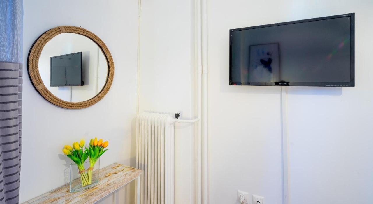 Unique Apartment In Glyfada Center Athena Bagian luar foto