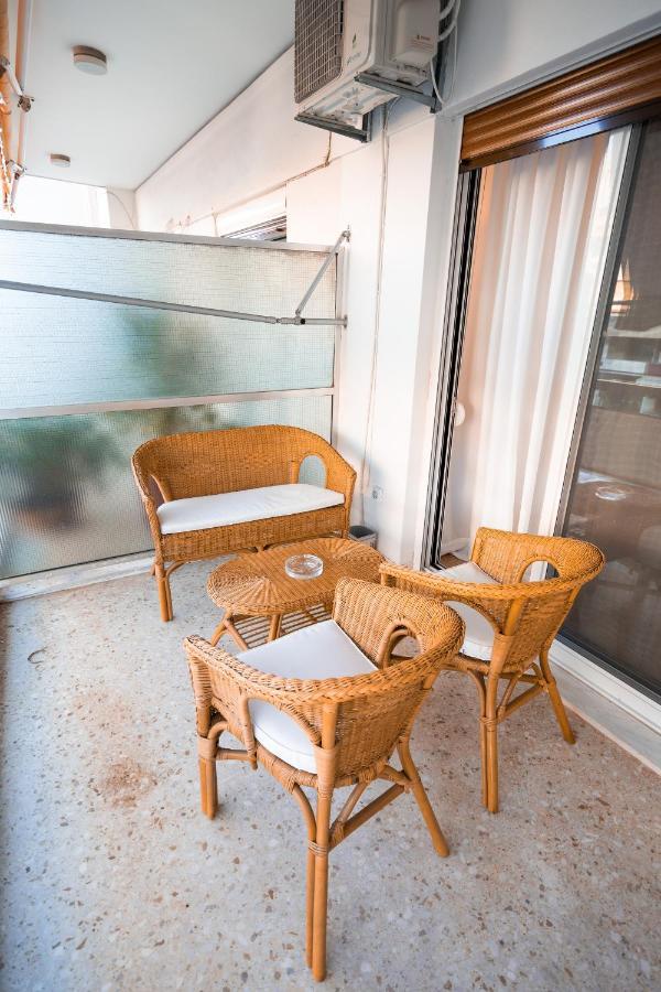 Unique Apartment In Glyfada Center Athena Bagian luar foto